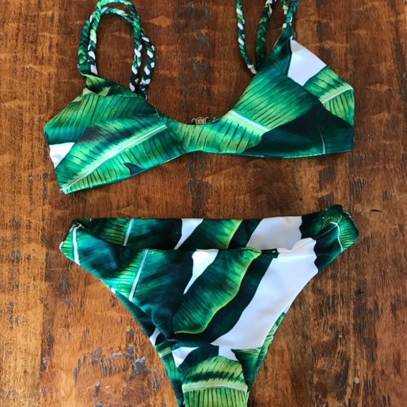 Leaf print bikini - Picture 4 of 4